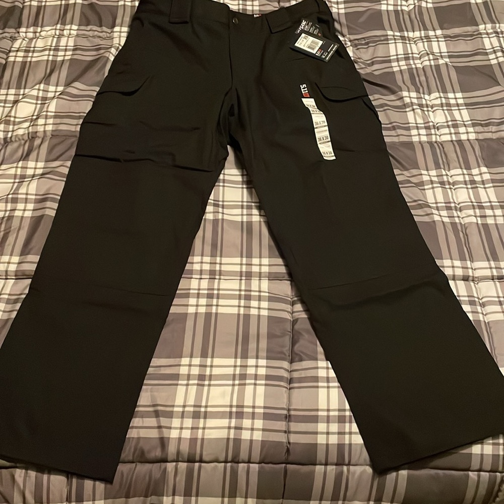 Black 5.11 Stryke pants with flex tax TM 36-30